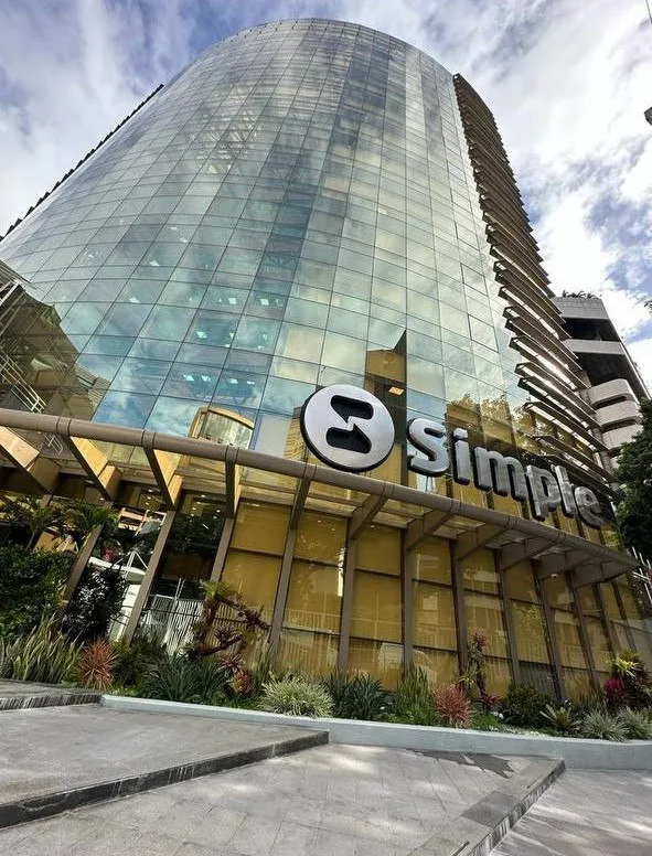 Torre Simple, sede de Spatium en El Rosal, Caracas