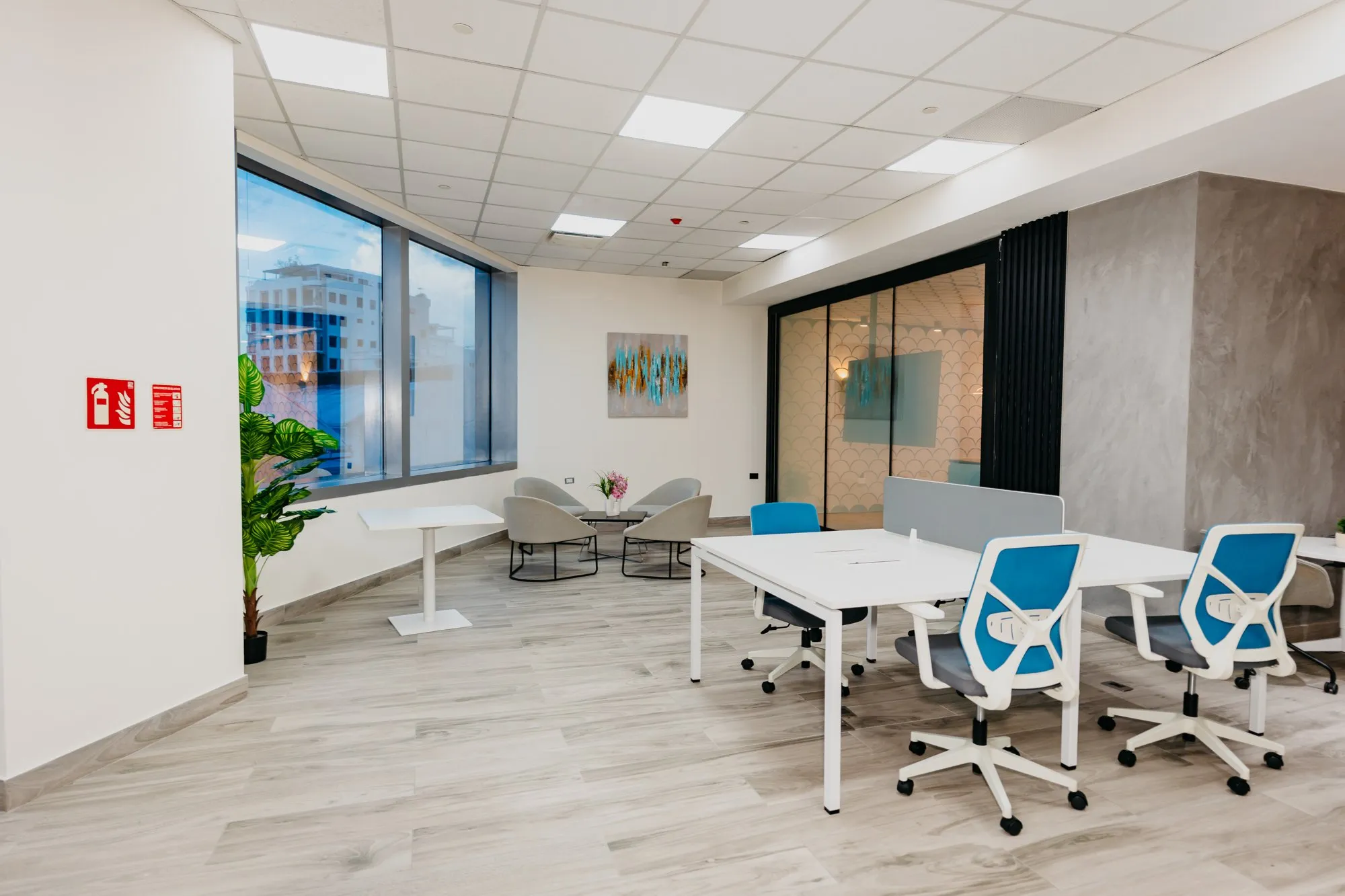 Oficinas privadas corporativas en Spatium Santo Domingo